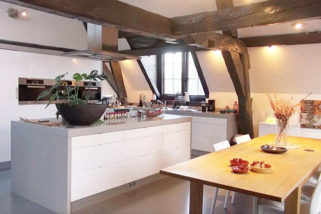 Verrassende Loft Bnb Centrum Middelburg Exterior photo